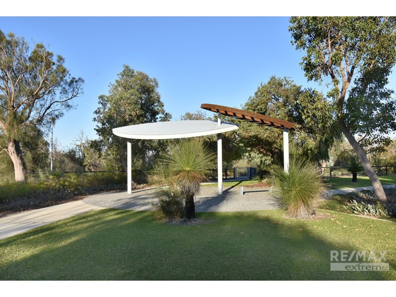 17 Micrantha Way, Banksia Grove WA 6031