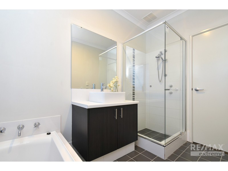 6 Draft Way, Alkimos WA 6038