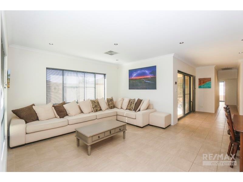 12 Jalon Gardens, Alkimos WA 6038