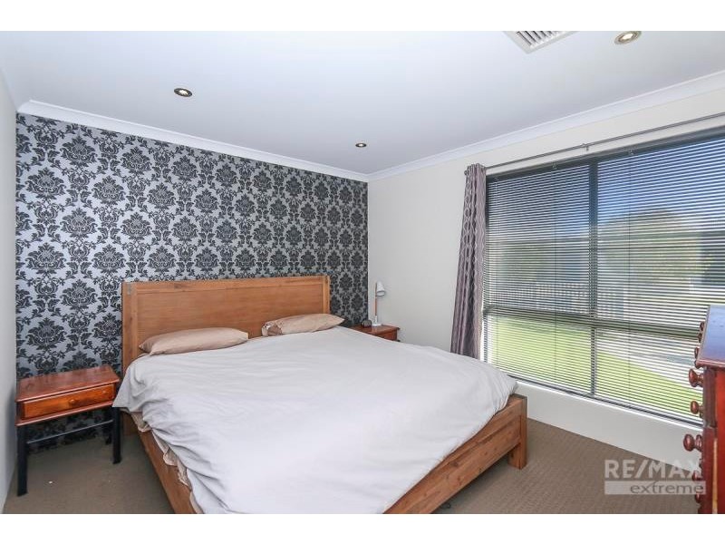 12 Jalon Gardens, Alkimos WA 6038