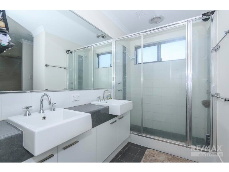 12 Jalon Gardens, Alkimos WA 6038