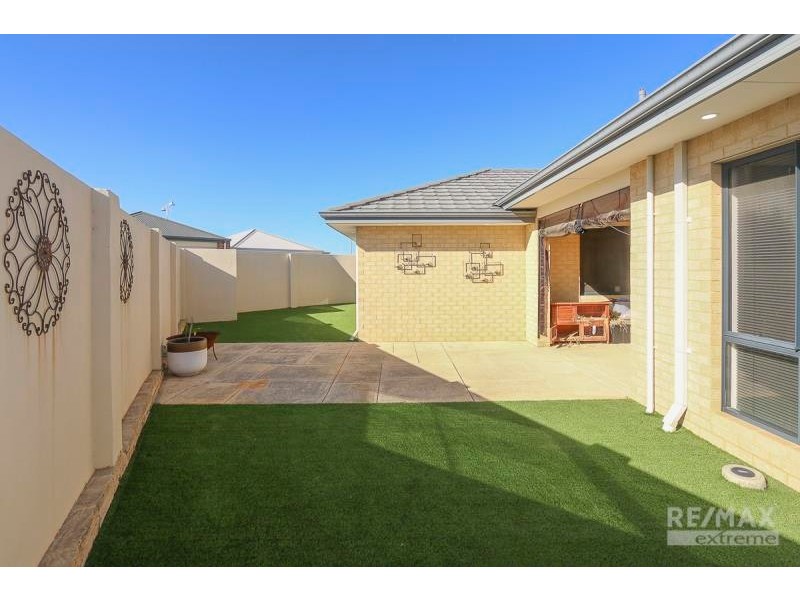 12 Jalon Gardens, Alkimos WA 6038
