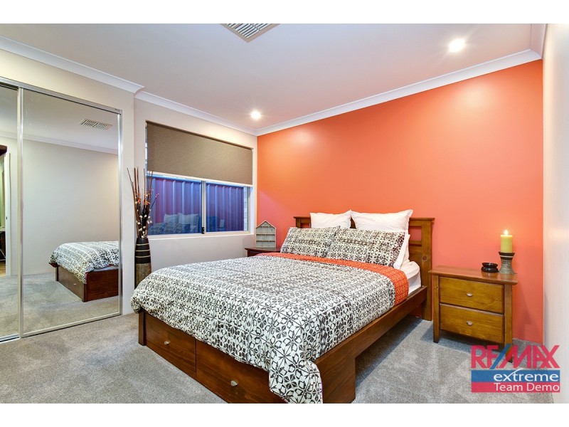 27 Redheart Road, Carramar WA 6031