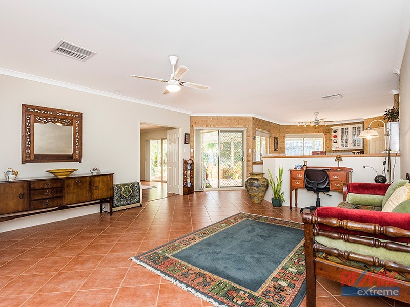 39 Beaumaris Boulevard, Ocean Reef WA 6027