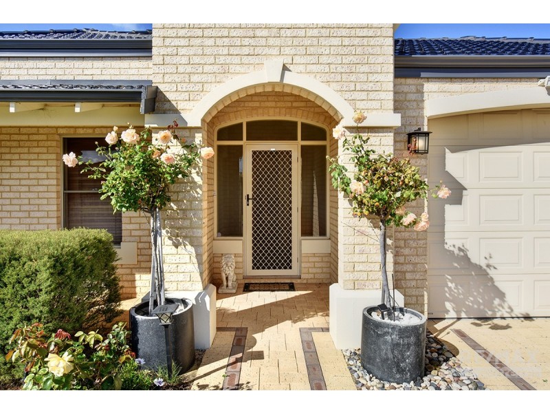 19 Bodrum Crescent, Mindarie WA 6030
