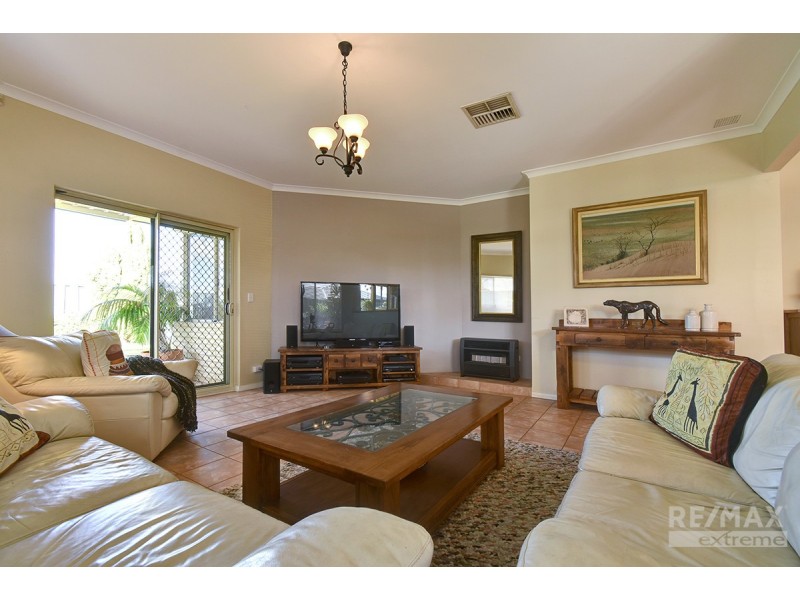 19 Bodrum Crescent, Mindarie WA 6030