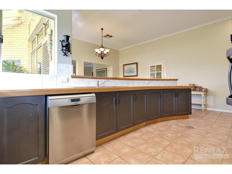 19 Bodrum Crescent, Mindarie WA 6030