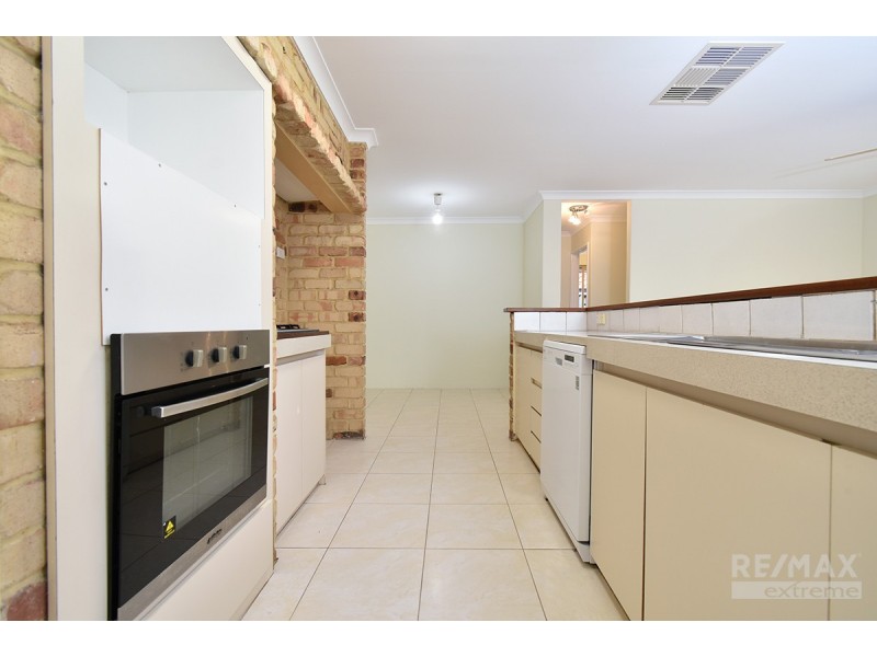 28 Carberry Square, Clarkson WA 6030