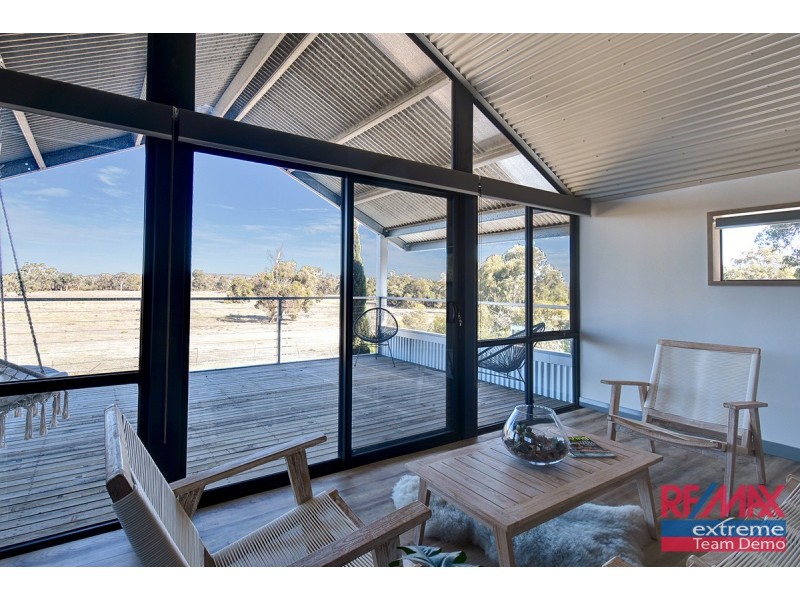 2152 Chittering Road, Lower Chittering WA 6084