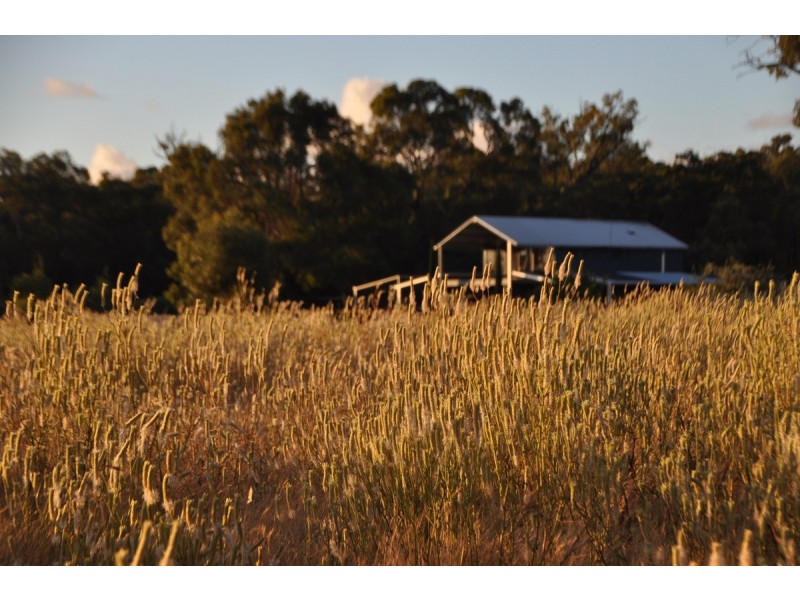 2152 Chittering Road, Lower Chittering WA 6084