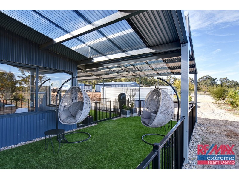 2152 Chittering Road, Lower Chittering WA 6084