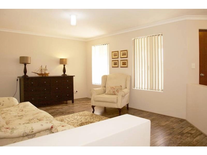 11 Kirkimbie Street, Carramar WA 6031