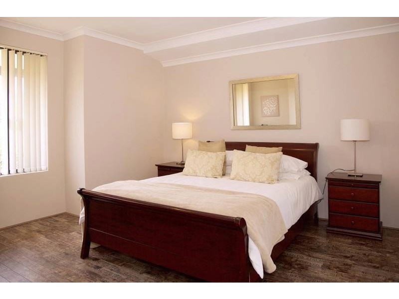 11 Kirkimbie Street, Carramar WA 6031