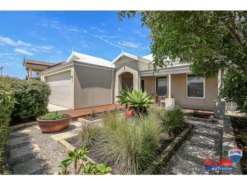 5 Stingray Way, Jindalee WA 6036