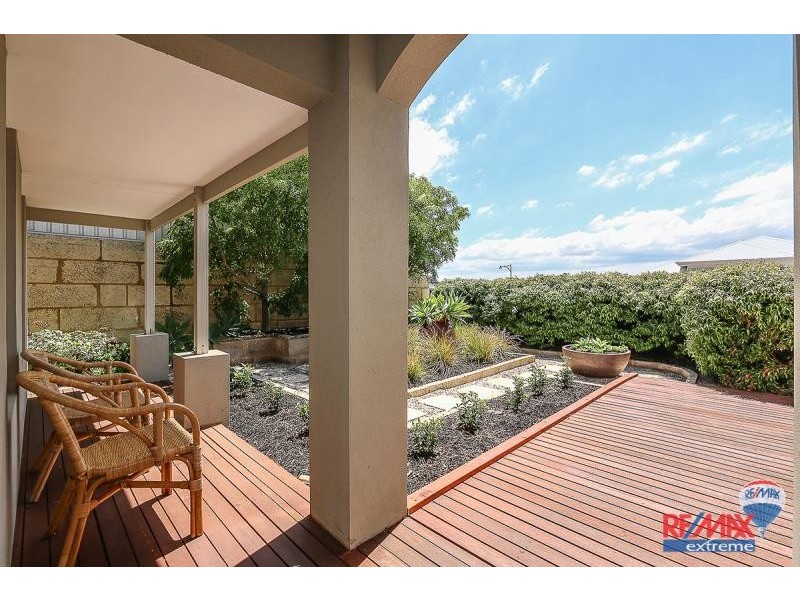 5 Stingray Way, Jindalee WA 6036