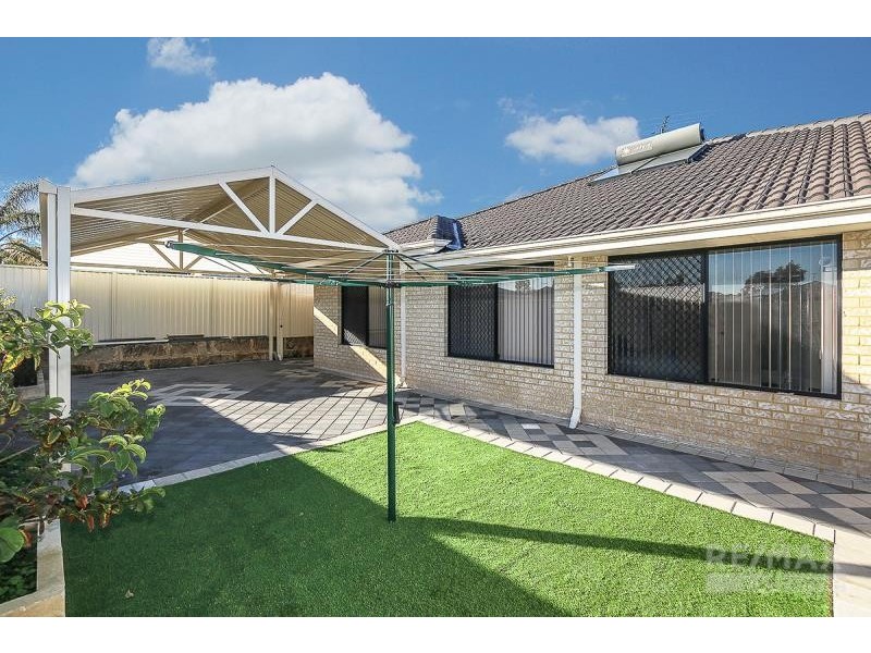 15 Terrigal Pass, Tapping WA 6065