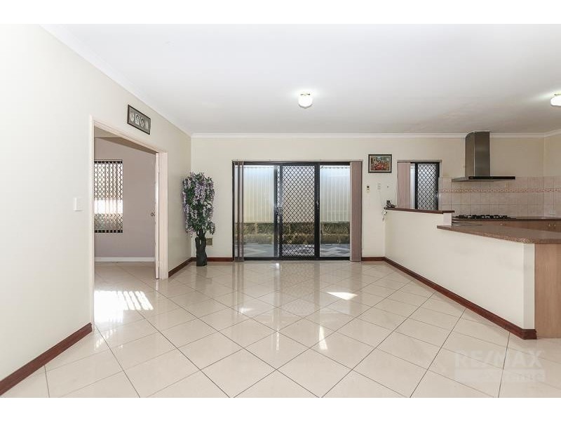 15 Terrigal Pass, Tapping WA 6065