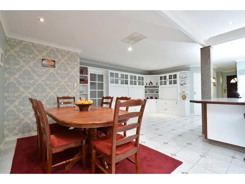 42 Paltara Way, Wanneroo WA 6065