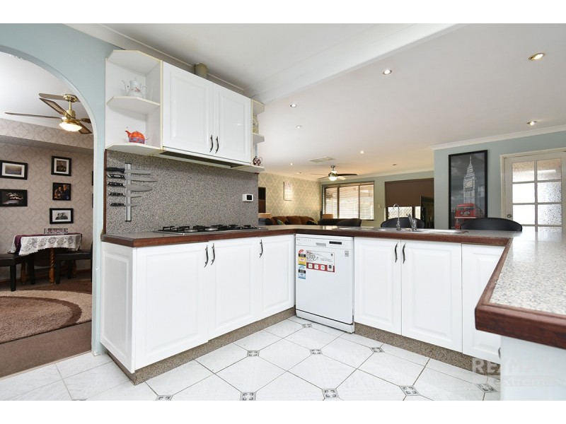 42 Paltara Way, Wanneroo WA 6065