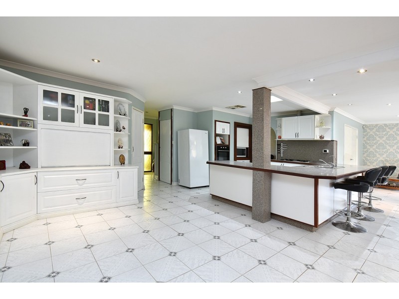 42 Paltara Way, Wanneroo WA 6065