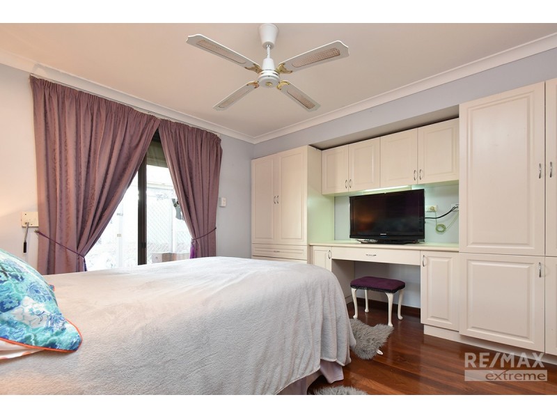 42 Paltara Way, Wanneroo WA 6065