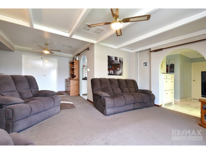 42 Paltara Way, Wanneroo WA 6065
