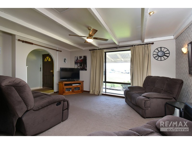 42 Paltara Way, Wanneroo WA 6065