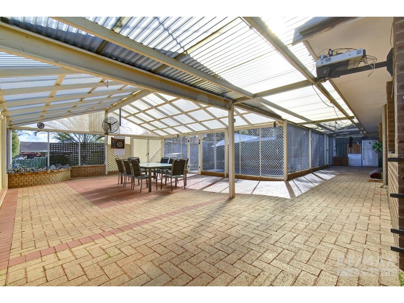 42 Paltara Way, Wanneroo WA 6065