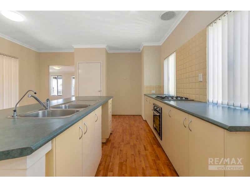17 Tollesbury, Butler WA 6036