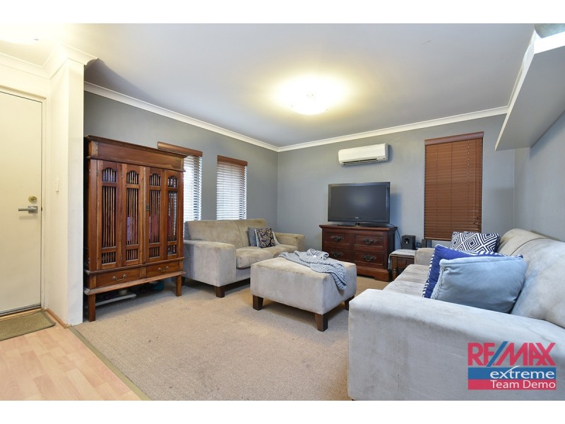 2 Hinckley Parkway, Hocking WA 6065