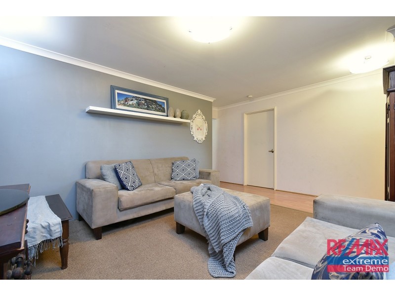 2 Hinckley Parkway, Hocking WA 6065