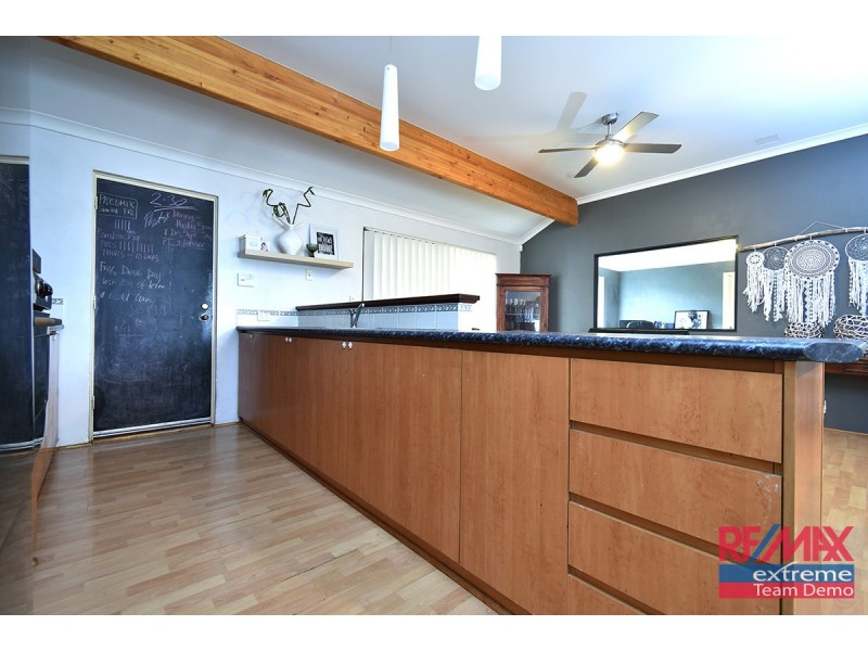 2 Hinckley Parkway, Hocking WA 6065