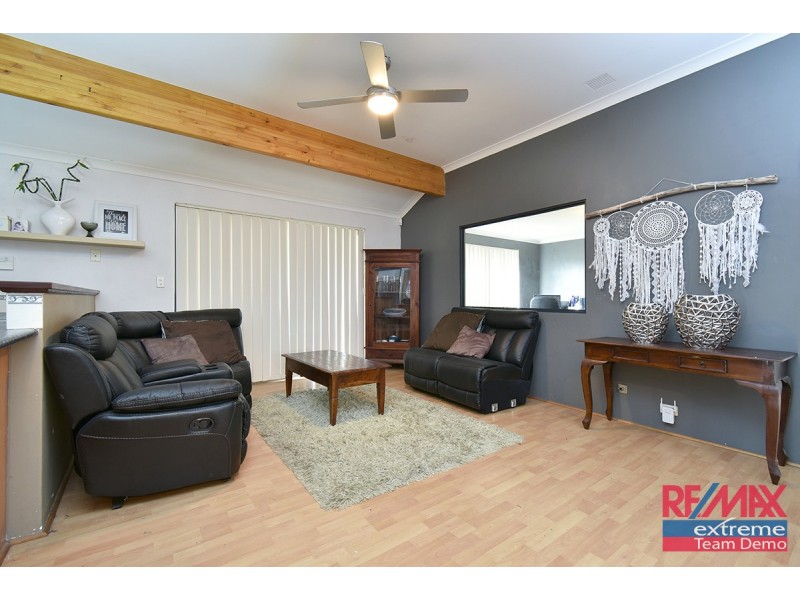 2 Hinckley Parkway, Hocking WA 6065