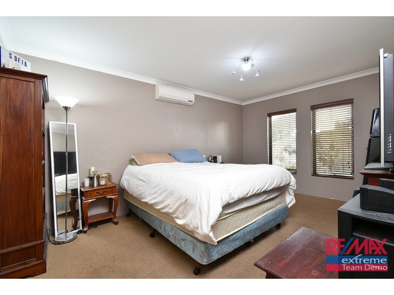 2 Hinckley Parkway, Hocking WA 6065