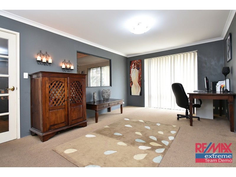 2 Hinckley Parkway, Hocking WA 6065