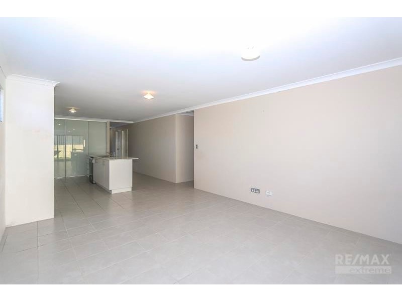 48 Leschenault Loop, Banksia Grove WA 6031
