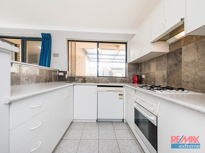 6/10 Langbank Close, Kinross WA 6028