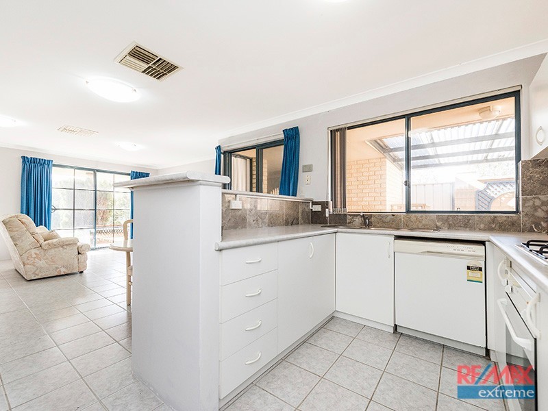 6/10 Langbank Close, Kinross WA 6028