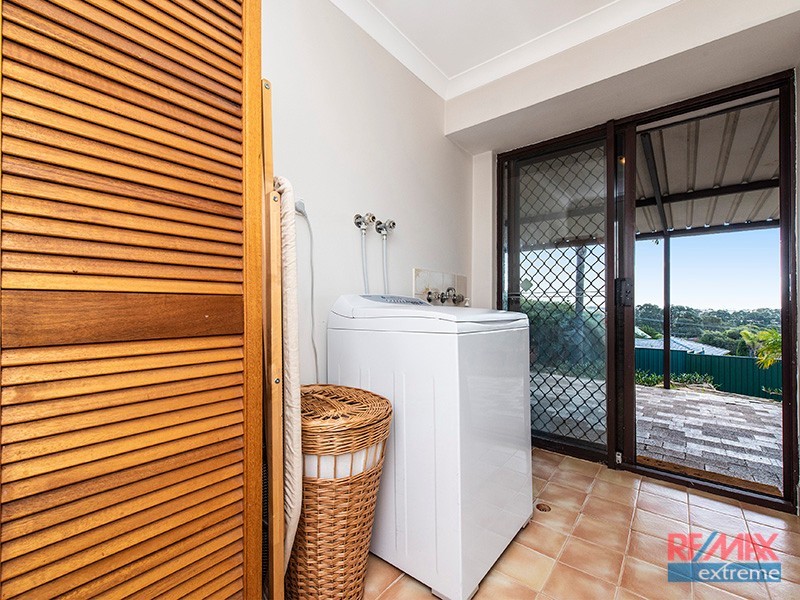 160 Caridean Street, Heathridge WA 6027