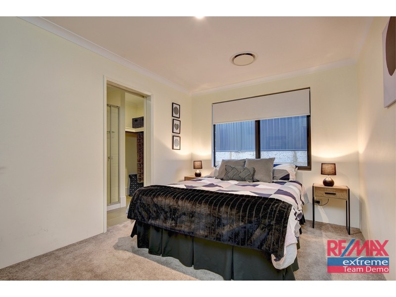 17 Redheart Road, Carramar WA 6031