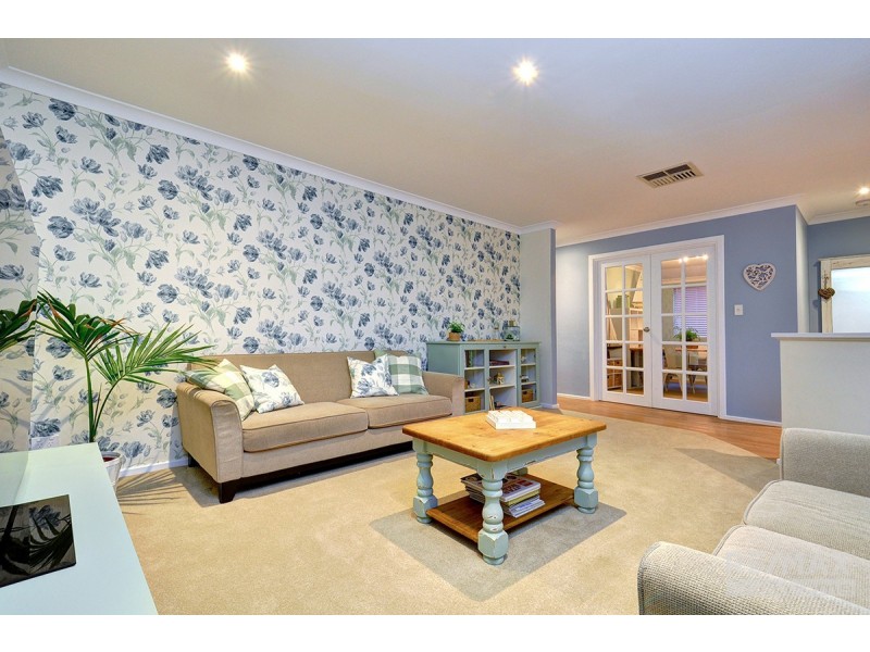 22 St Sebastien Chase, Iluka WA 6028