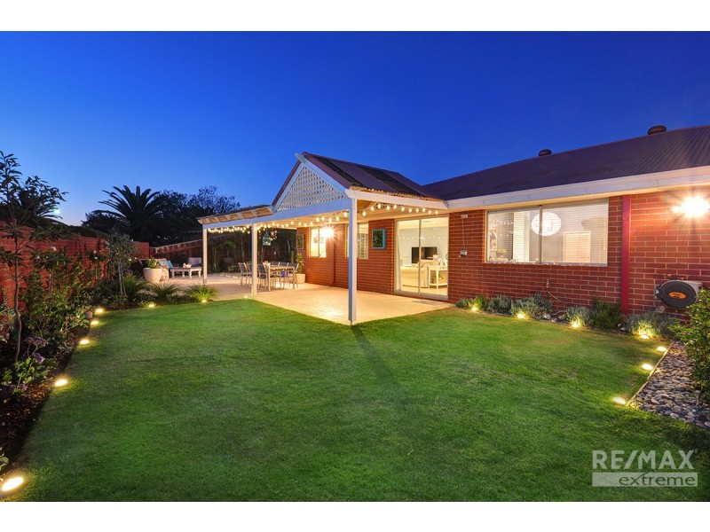 22 St Sebastien Chase, Iluka WA 6028