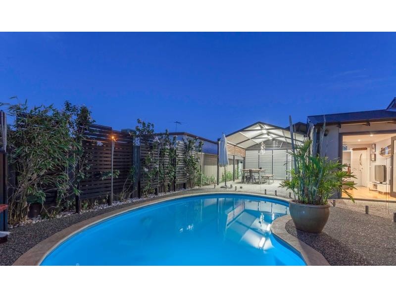 4 Peppermint Drive, Greenwood WA 6024