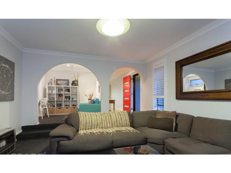 4 Peppermint Drive, Greenwood WA 6024