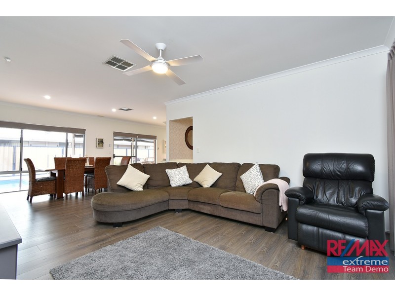 2 Lyssos Way, Tapping WA 6065