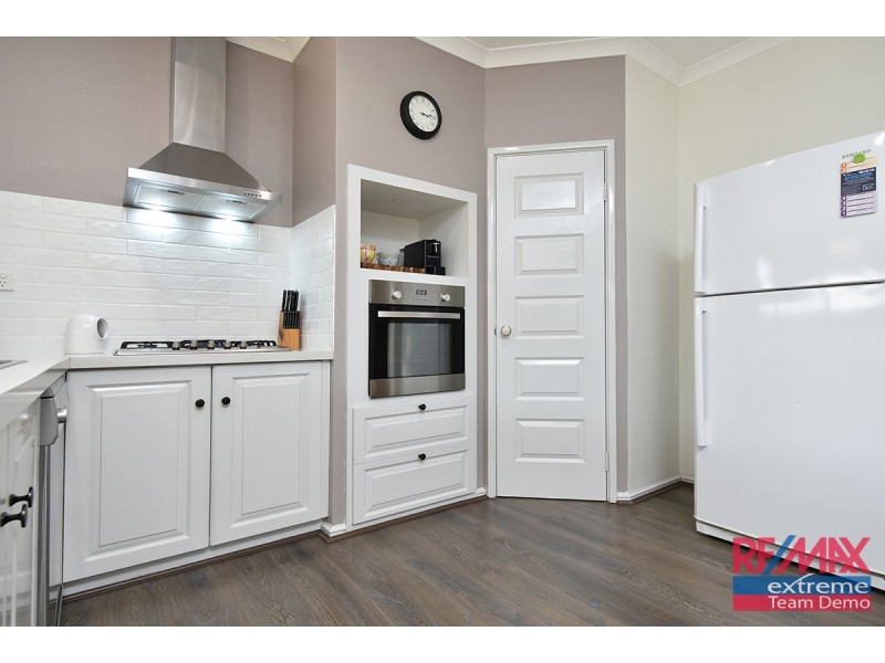 2 Lyssos Way, Tapping WA 6065