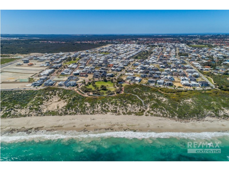2 Reefview Rise, Burns Beach WA 6028