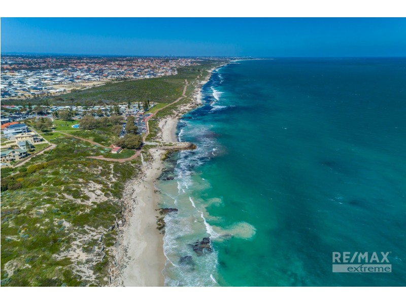 2 Reefview Rise, Burns Beach WA 6028