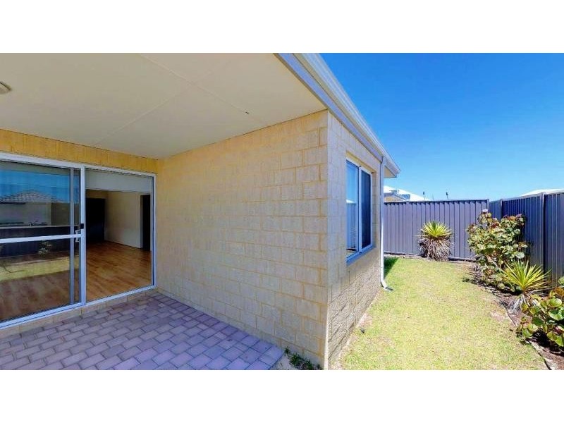 7 Chambered Way, Jindalee WA 6036