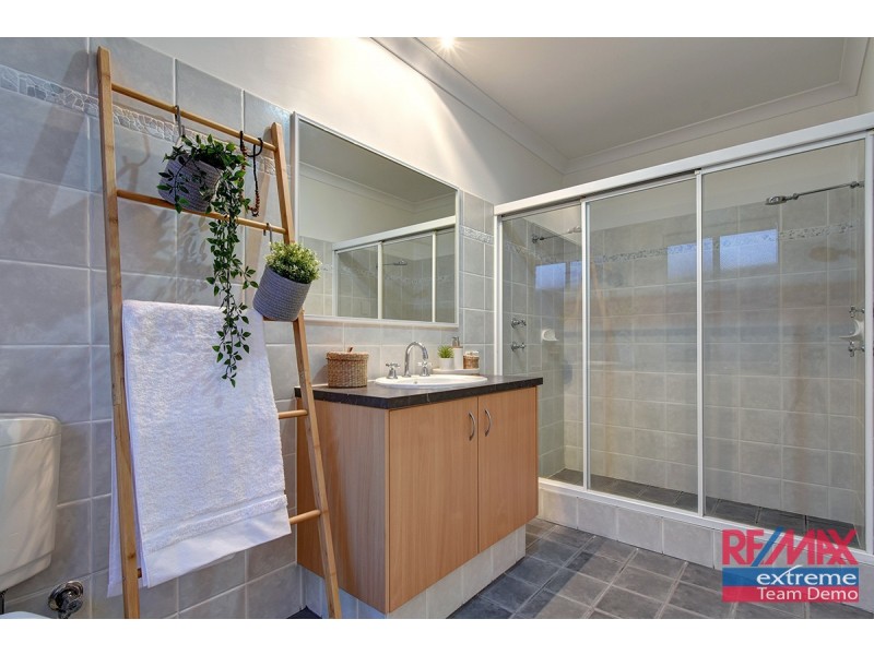 1 Kartner Road, Tapping WA 6065